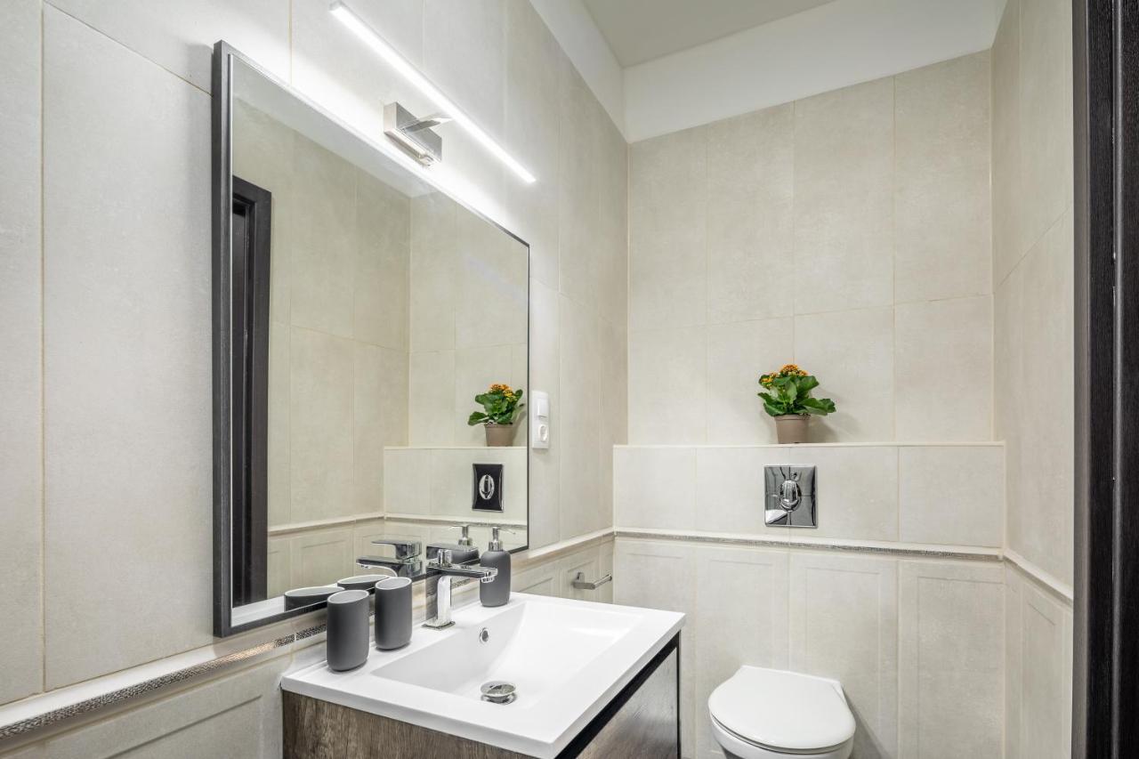 Budapest Marvelous Apartment In Andrassy Boulevard Luaran gambar